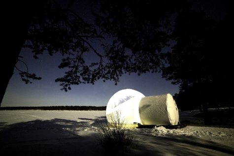 Upgrade to A Night In An Aurora Bubble