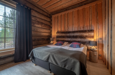 Nangu Aurora and Husky Experience