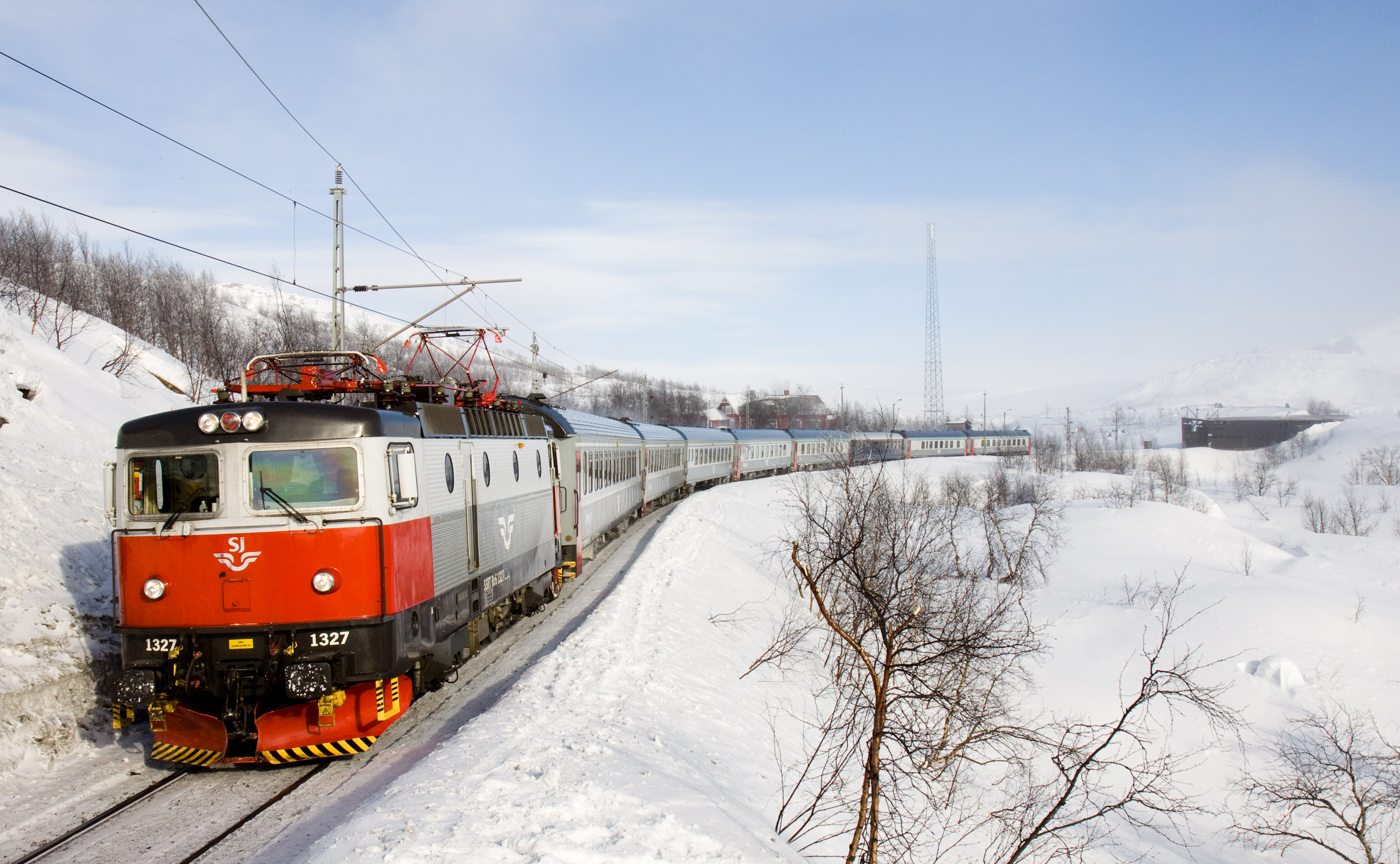 Arctic Circle Train Nordic Experience